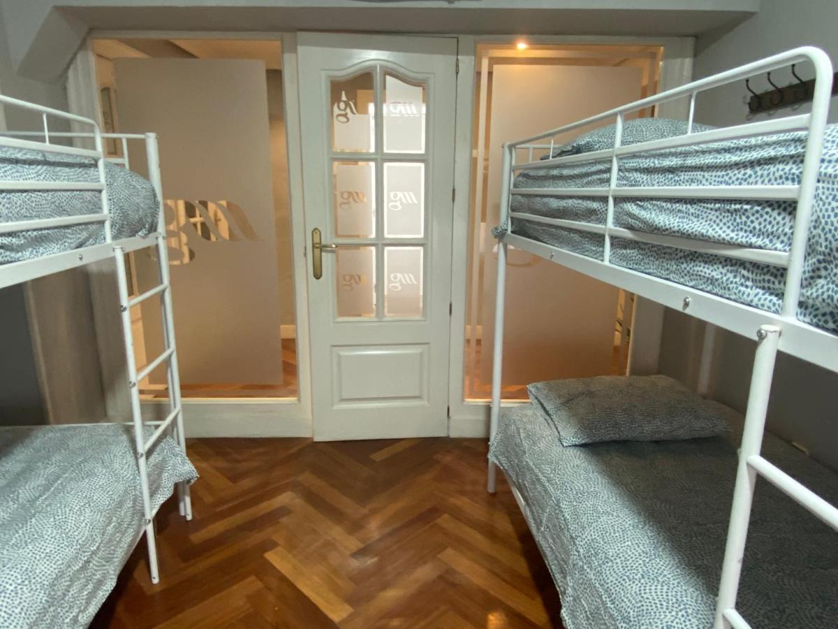 Hostel Rio Мадрид Экстерьер фото