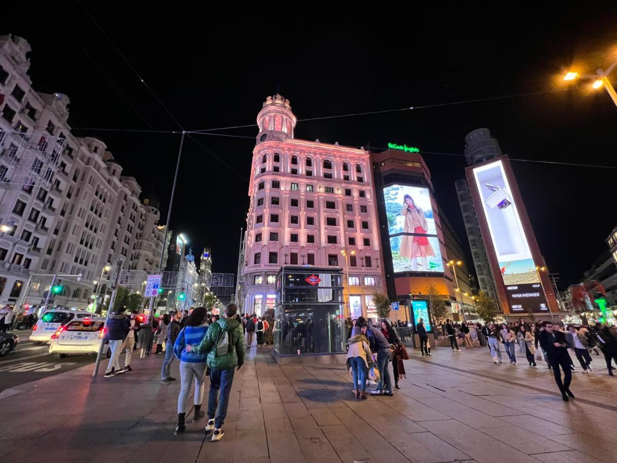 Hostel Rio Мадрид Экстерьер фото