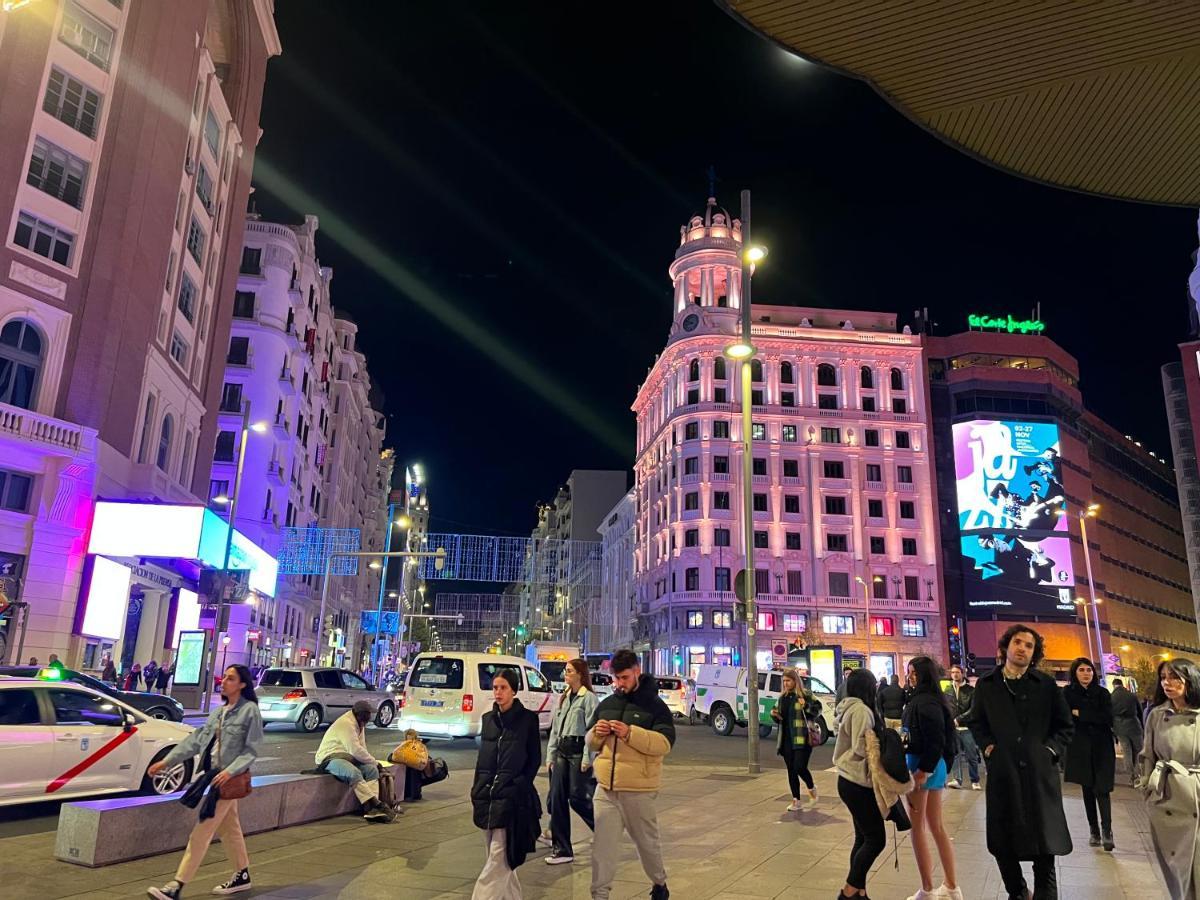 Hostel Rio Мадрид Экстерьер фото