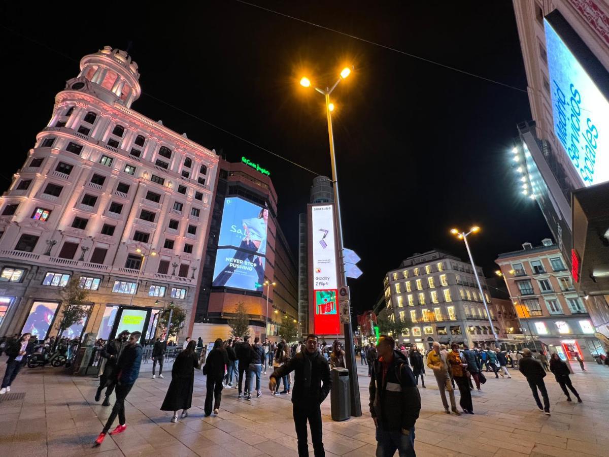 Hostel Rio Мадрид Экстерьер фото
