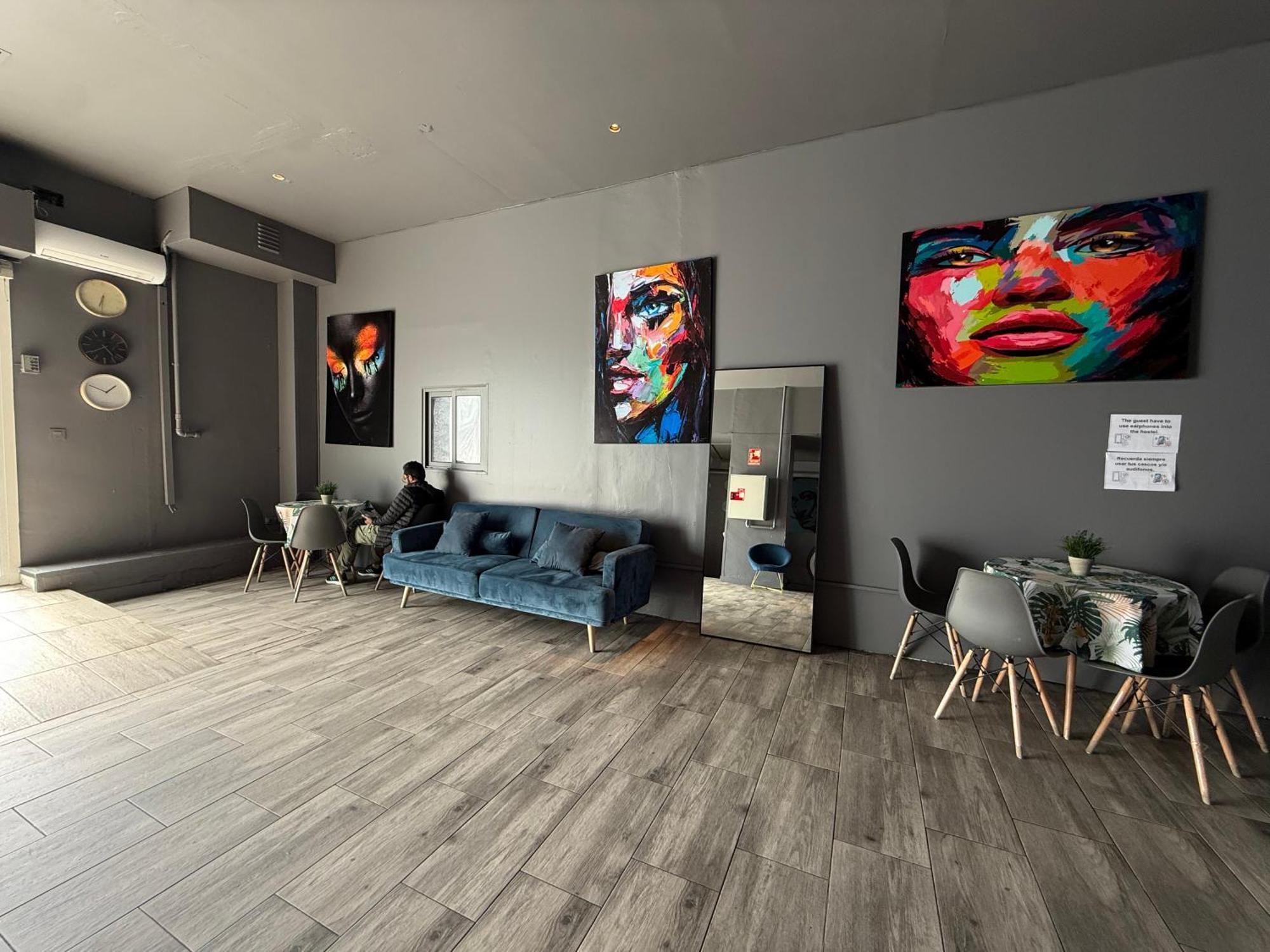 Hostel Rio Мадрид Экстерьер фото