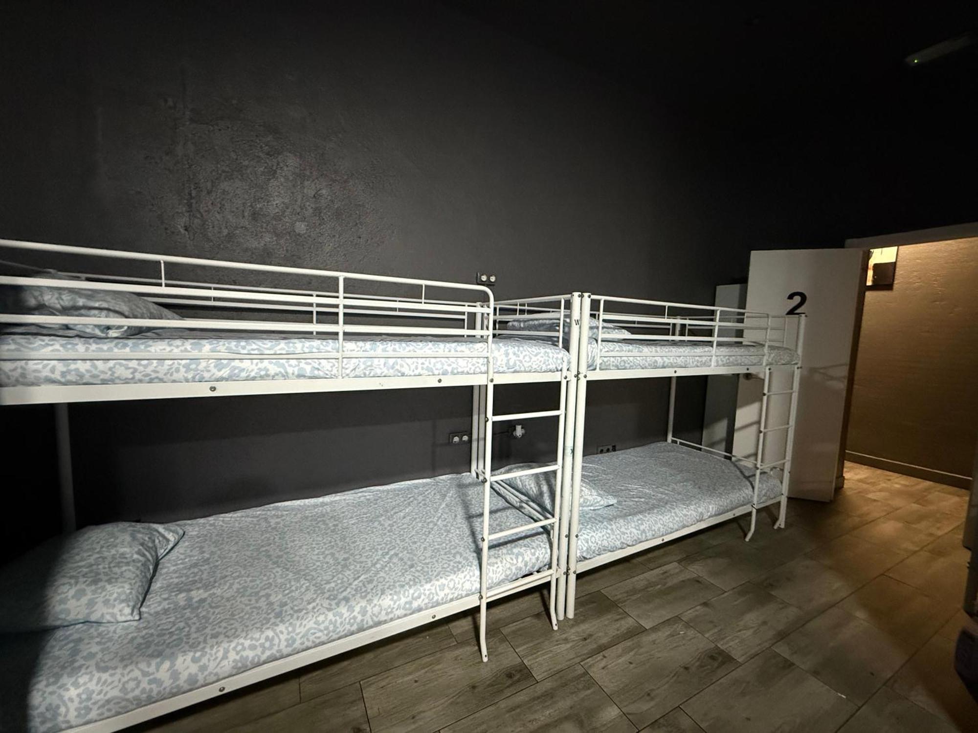 Hostel Rio Мадрид Экстерьер фото